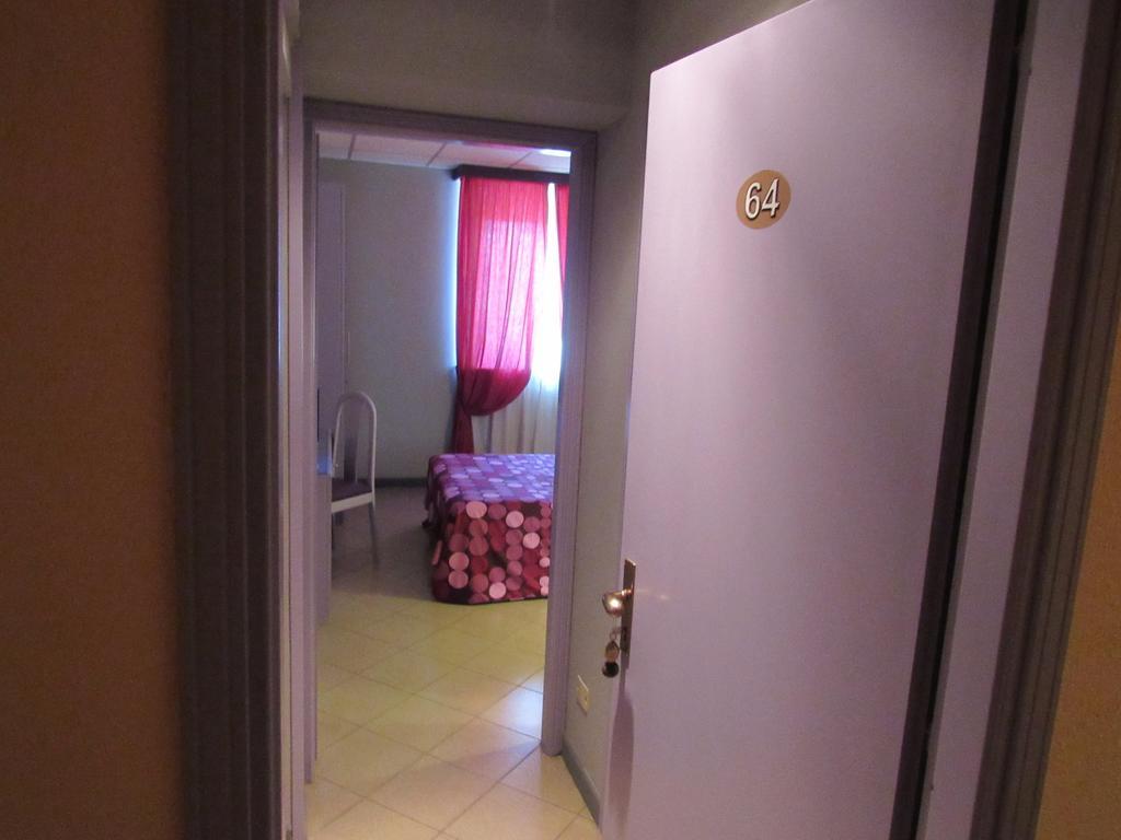 Hotel Elite San Mauro Torinese Værelse billede